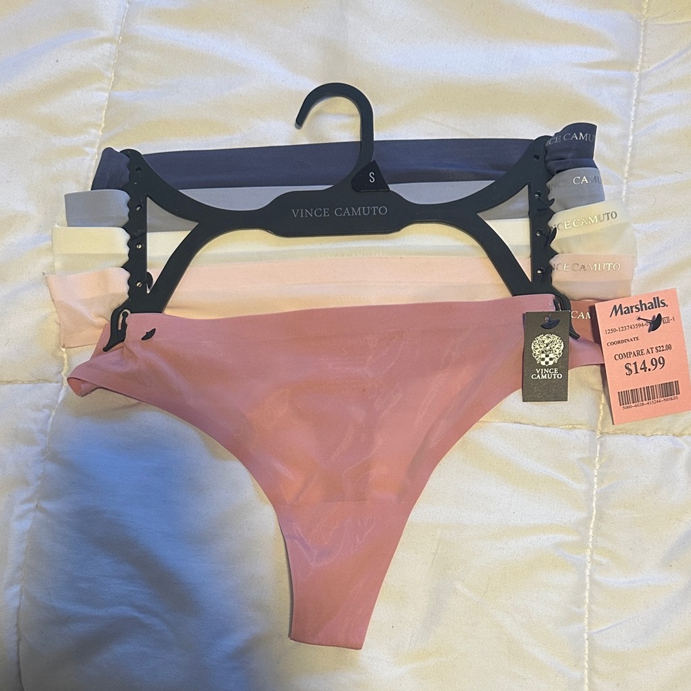 Vince Camuto Pink and Neutral Seamless Thong Set - 3 Pack
